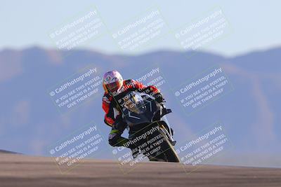 media/Nov-06-2023-Moto Forza (Mon) [[ce023d0744]]/3-Intermediate Group/Session 5 (Turn 9)/